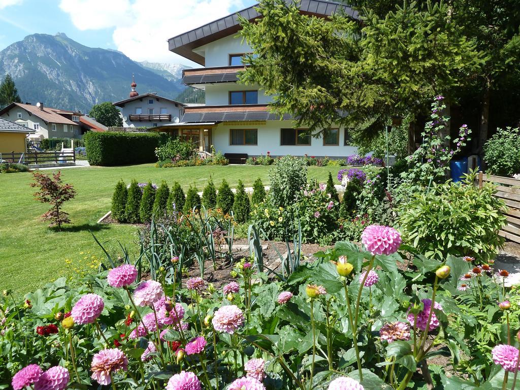 Gastehaus Frischhut Otel Nassereith Dış mekan fotoğraf