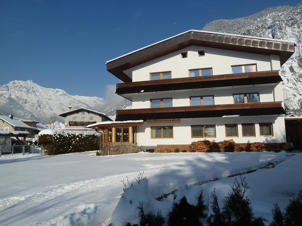 Gastehaus Frischhut Otel Nassereith Dış mekan fotoğraf