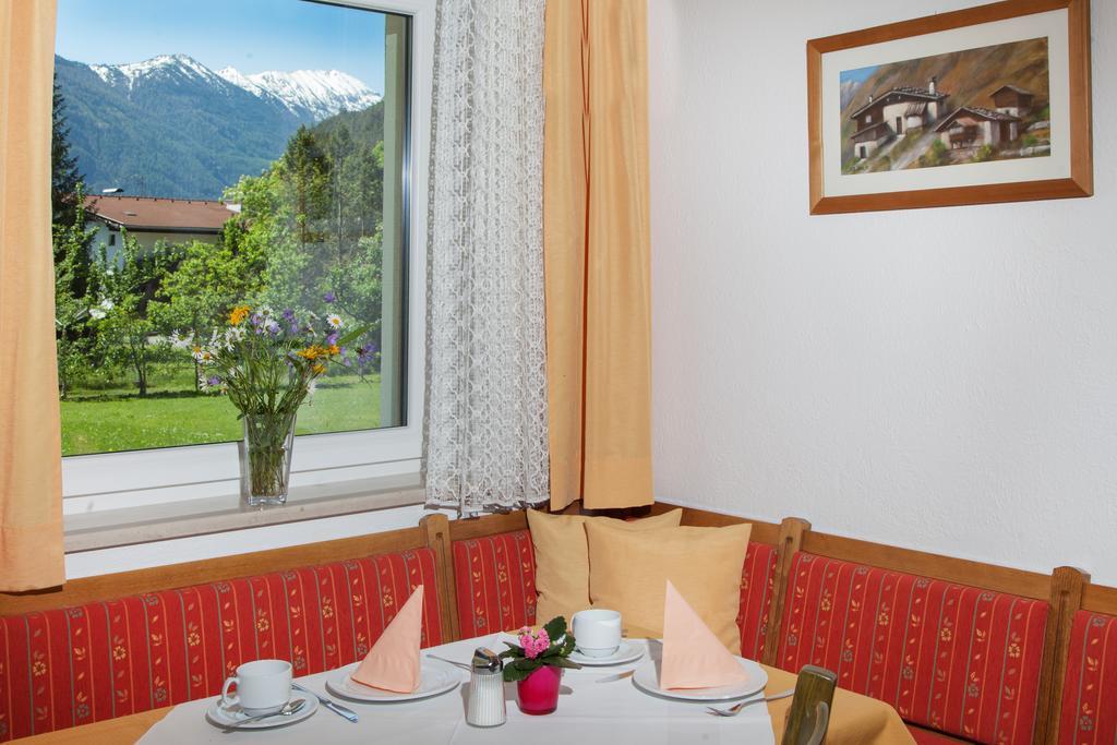 Gastehaus Frischhut Otel Nassereith Dış mekan fotoğraf